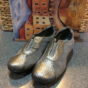 Bella Vita Gray Suede & Metallic Slip-ons